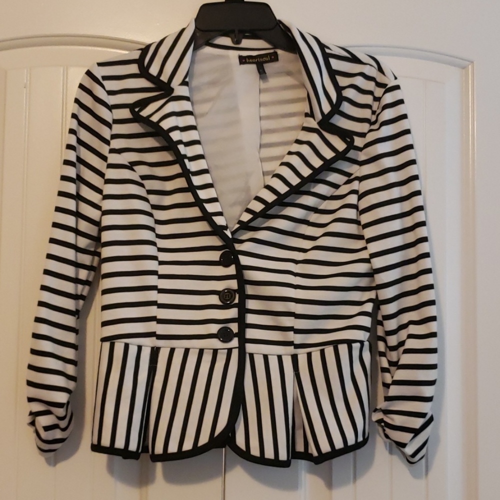Blazer - Picture 1 of 1
